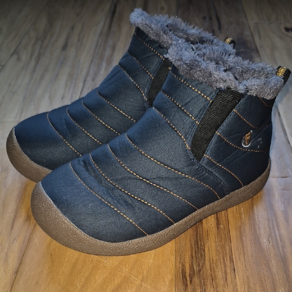 Cozy Snow Boots - Blue and Brown